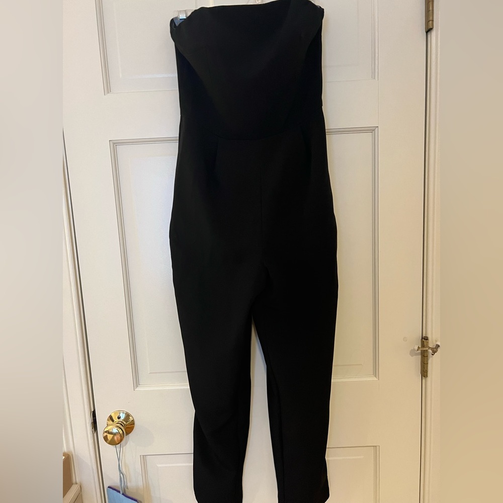 Express Strapless, Thin-Legged Jumpsuit - Picture 3 of 4